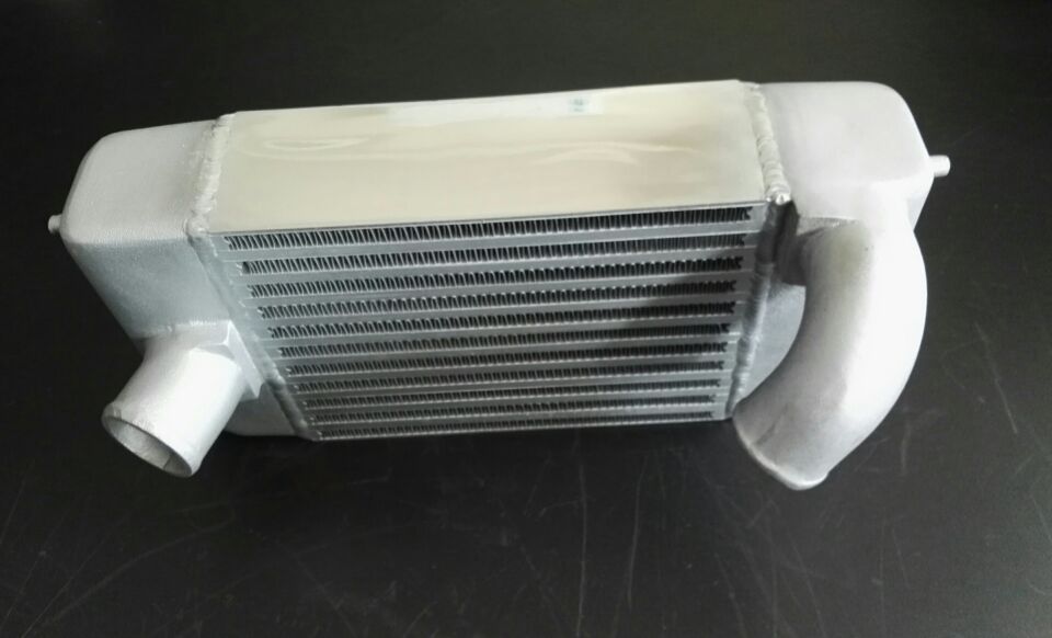 High Performance Intercooler for Land Rover Defender Discovery 200TDI
