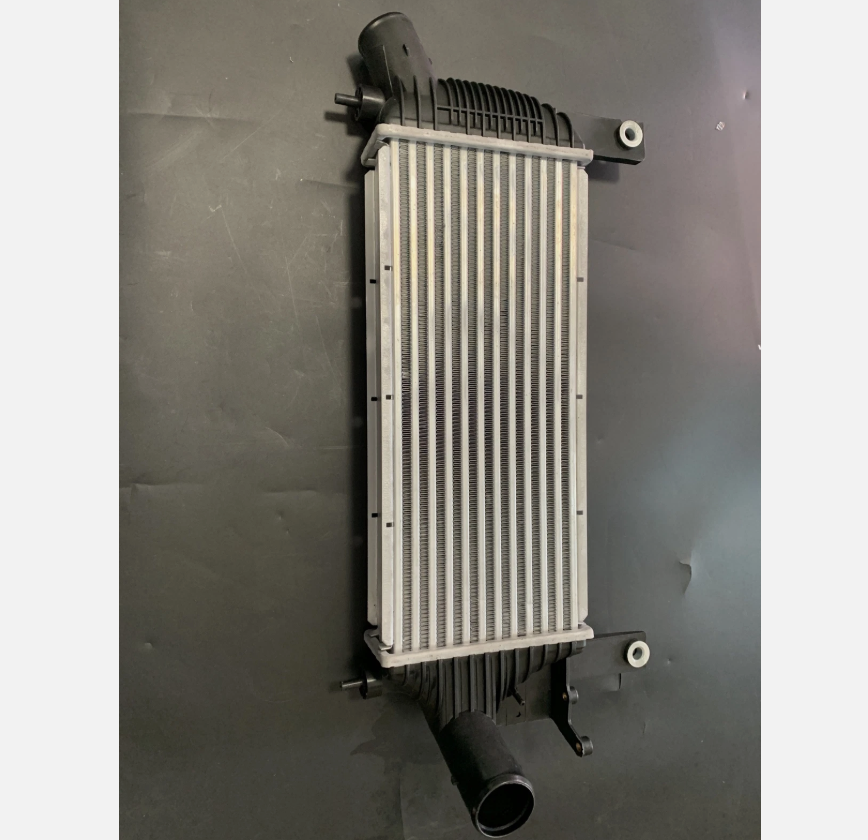 Intercooler For Nissan Navara D40 Pathfinder R51 2.5L YD25 Turbo Diesel