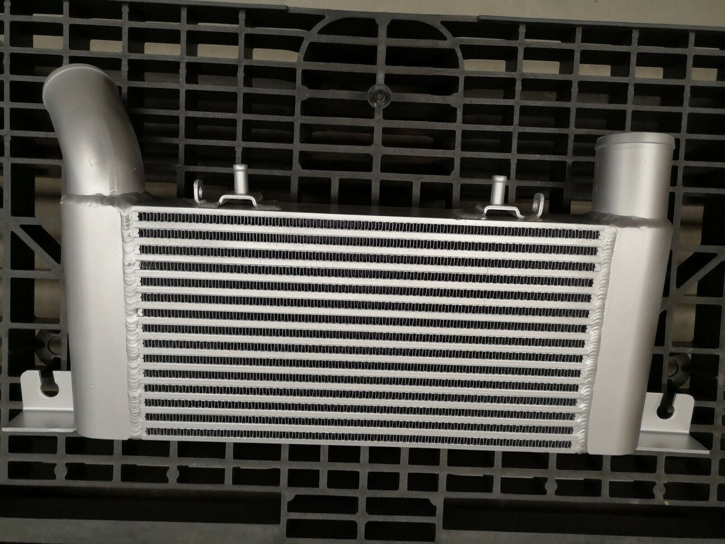 MITSUBISHI PAJERO 2000-2008 NM NPTURBO FRONT MOUNT INTERCOOLER
